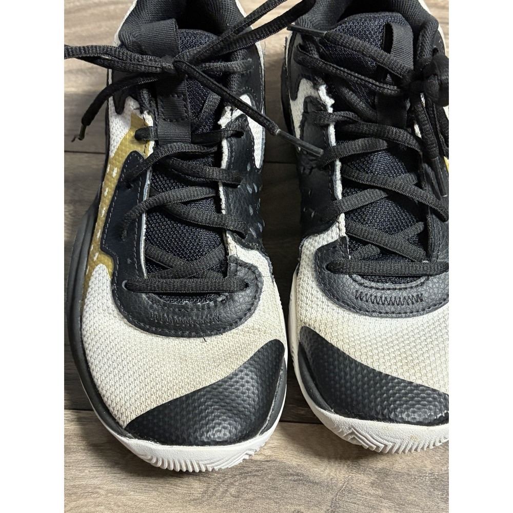 Under Armour Jet '23 Boys Size 5.5Y Black White Gold Basketball Shoes Sneakers - Picture 4 of 9